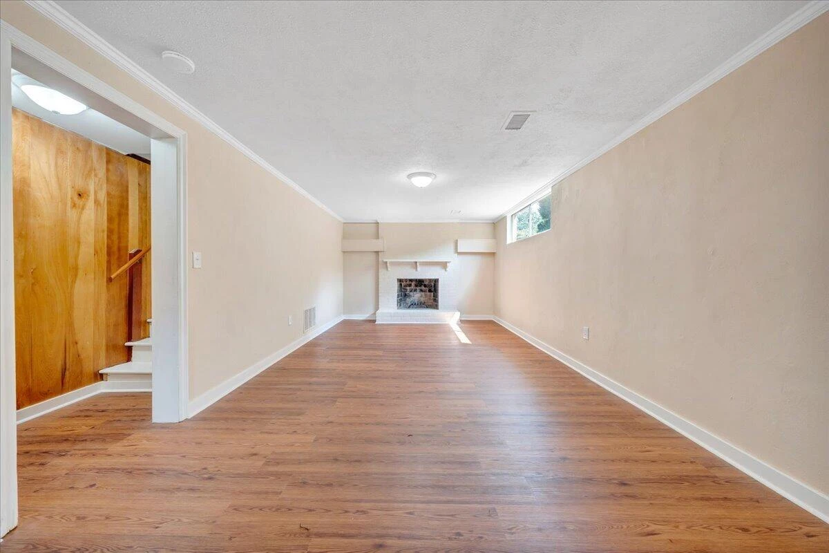 4501 Kirkwood DR - Photo 20