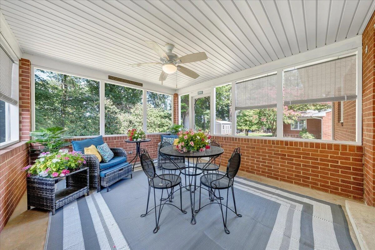 4501 Kirkwood DR - Photo 27