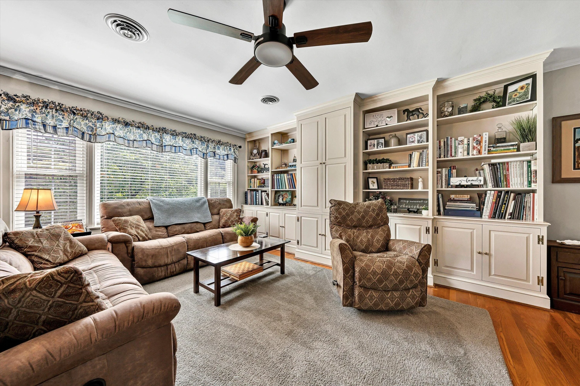 1419 Crestmoor DR SW - Photo 10