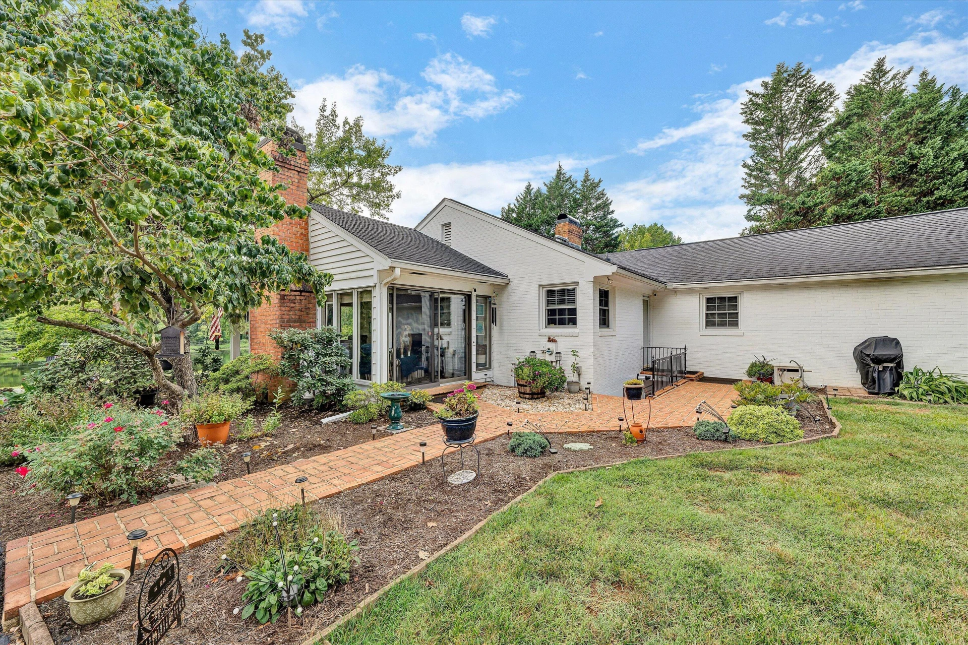 1419 Crestmoor DR SW - Photo 37