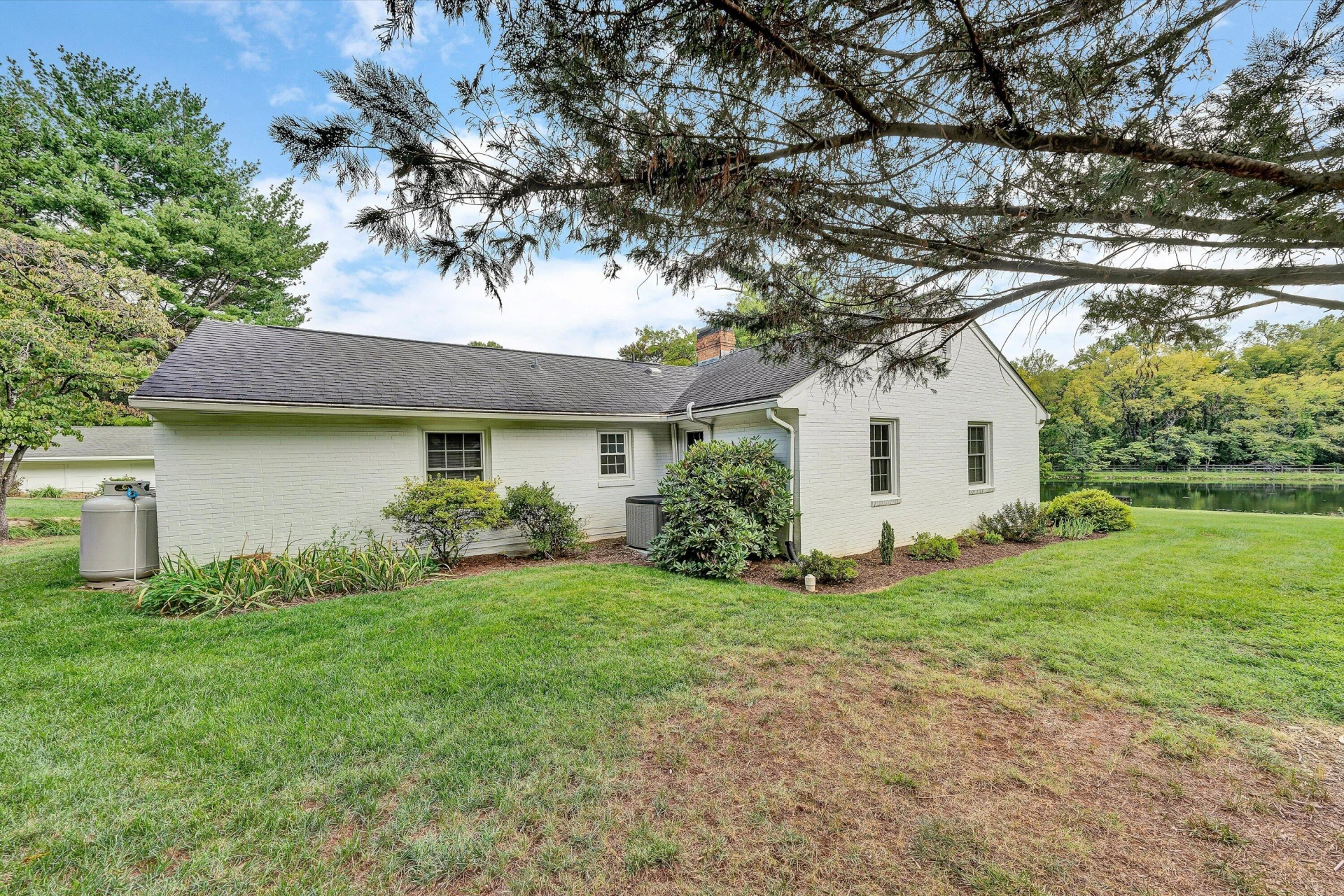 1419 Crestmoor DR SW - Photo 44