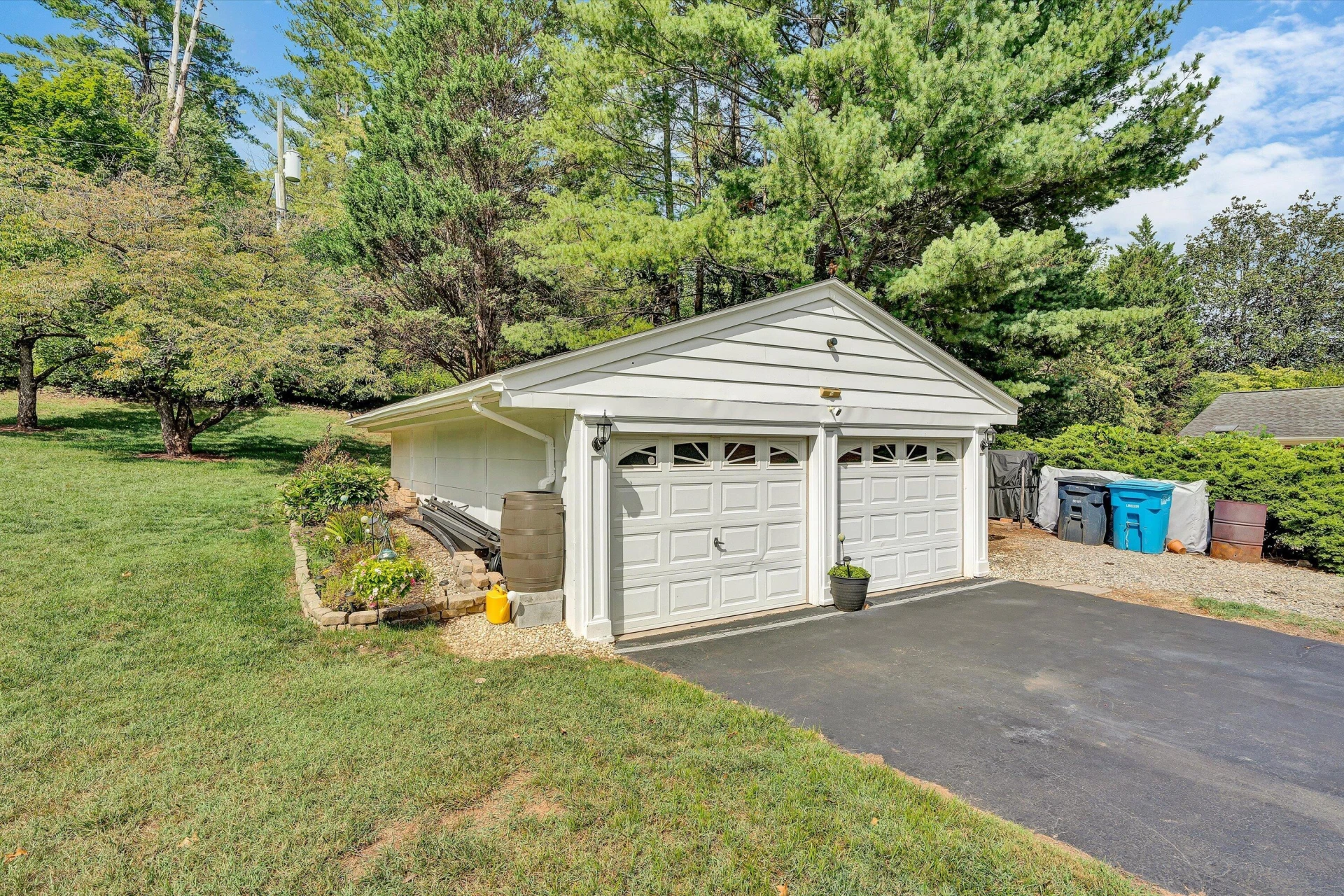 1419 Crestmoor DR SW - Photo 48