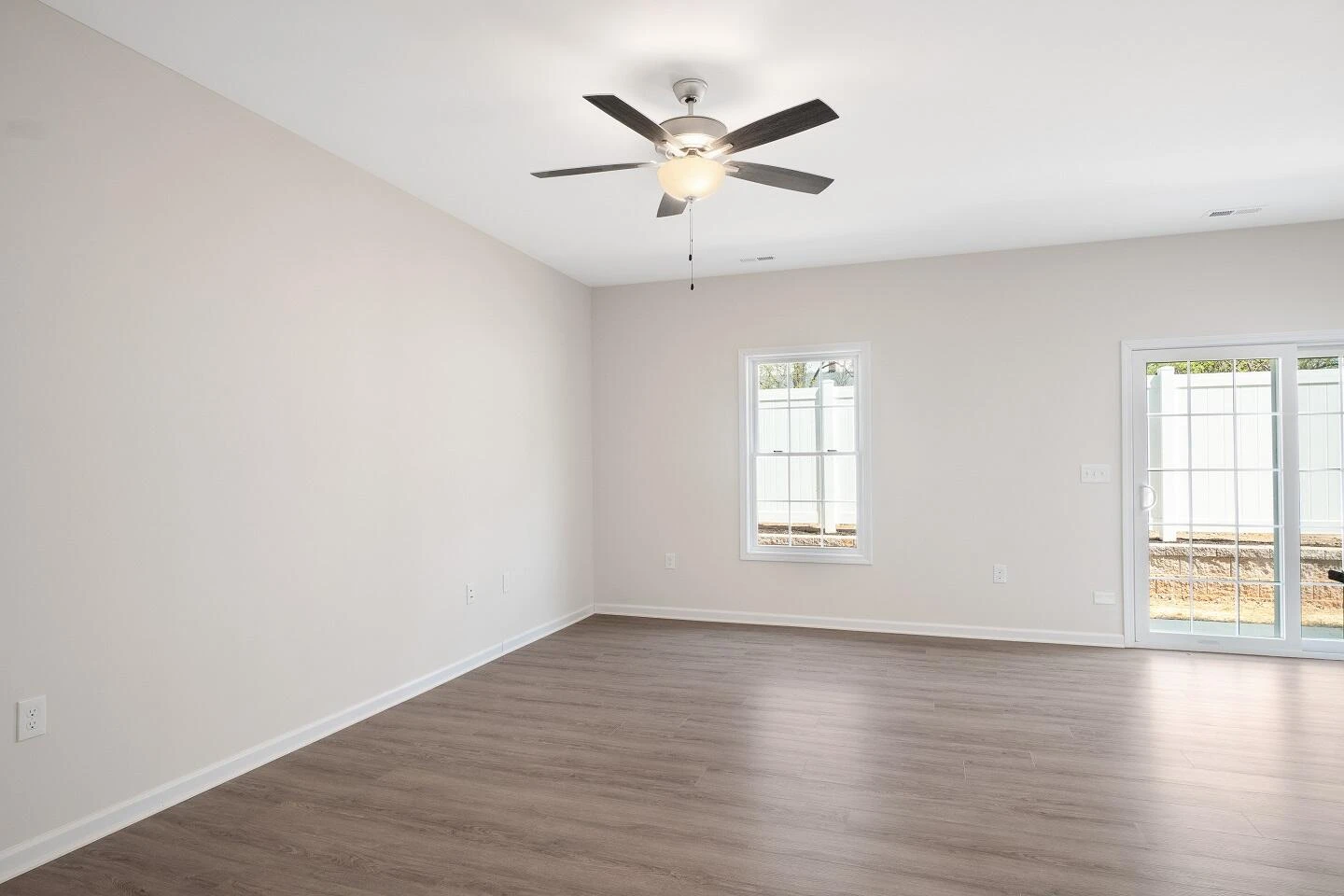 6139 Warren Newcomb DR - Photo 7