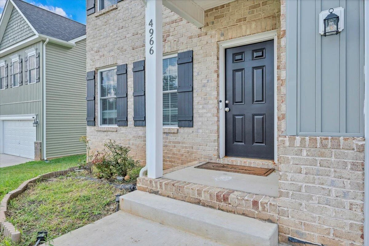 4966 Warrior DR - Photo 3