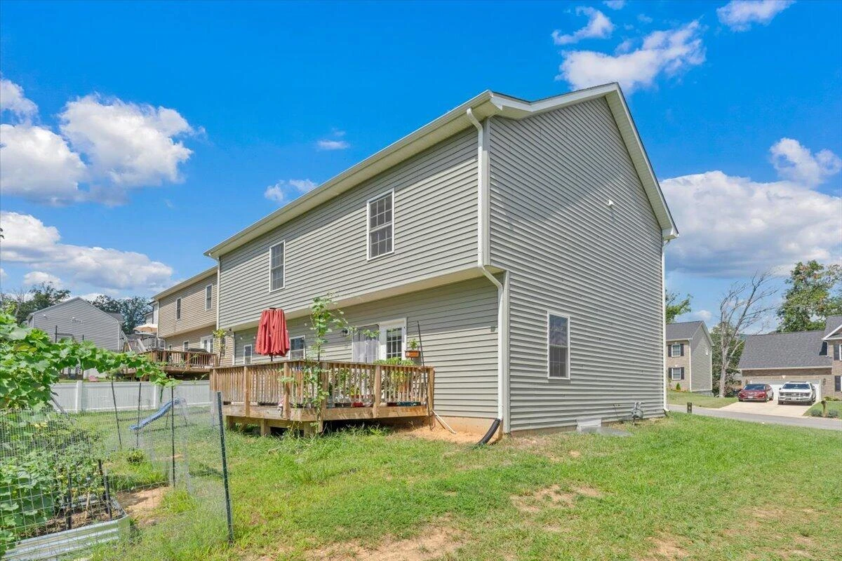 4966 Warrior DR - Photo 9