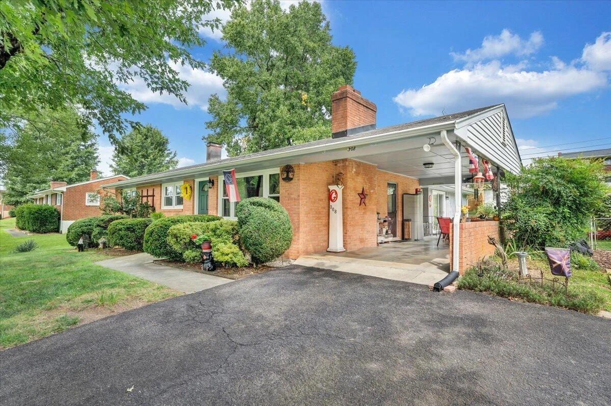 308 Langland DR