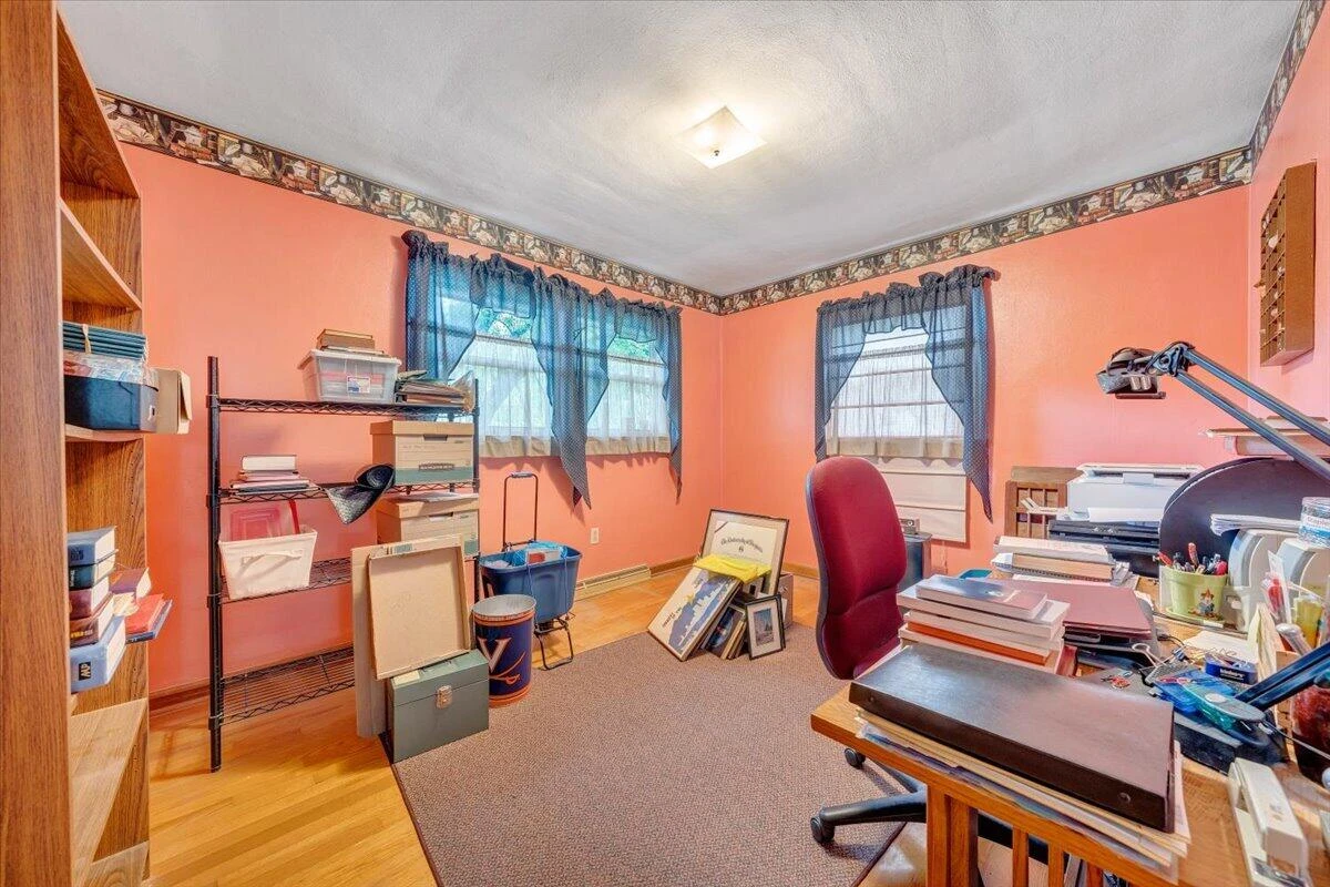308 Langland DR - Photo 12