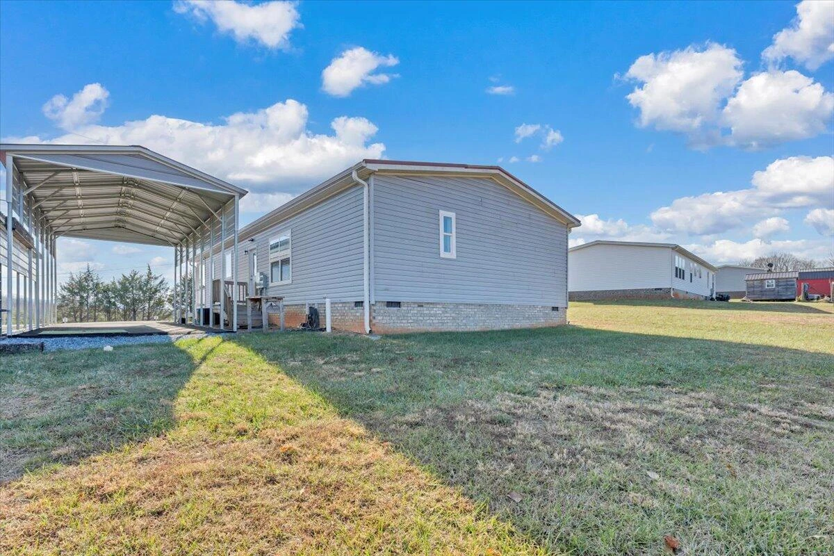 1625 Airport RD - Photo 33