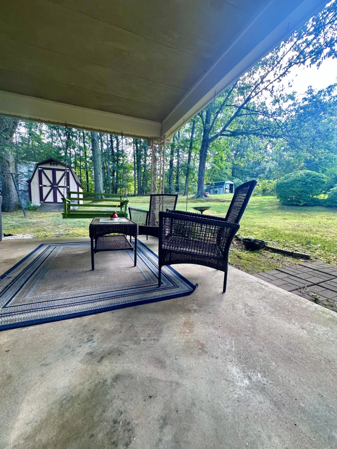 1905 Oakwood DR - Photo 13