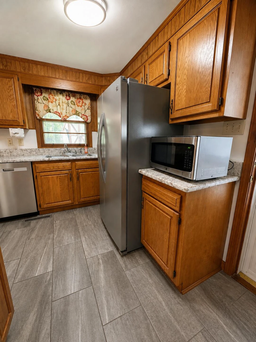 1905 Oakwood DR - Photo 21