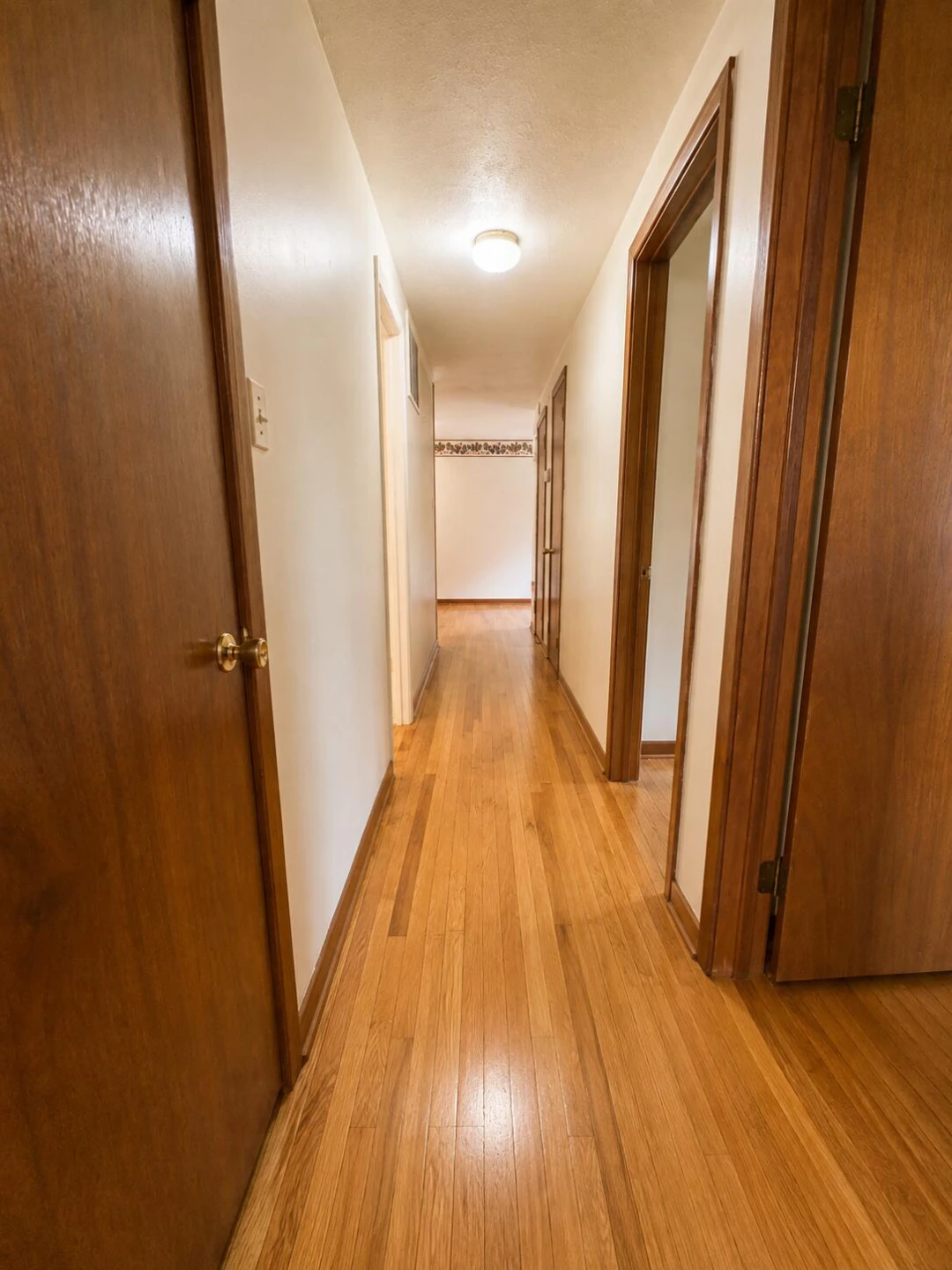 1905 Oakwood DR - Photo 26