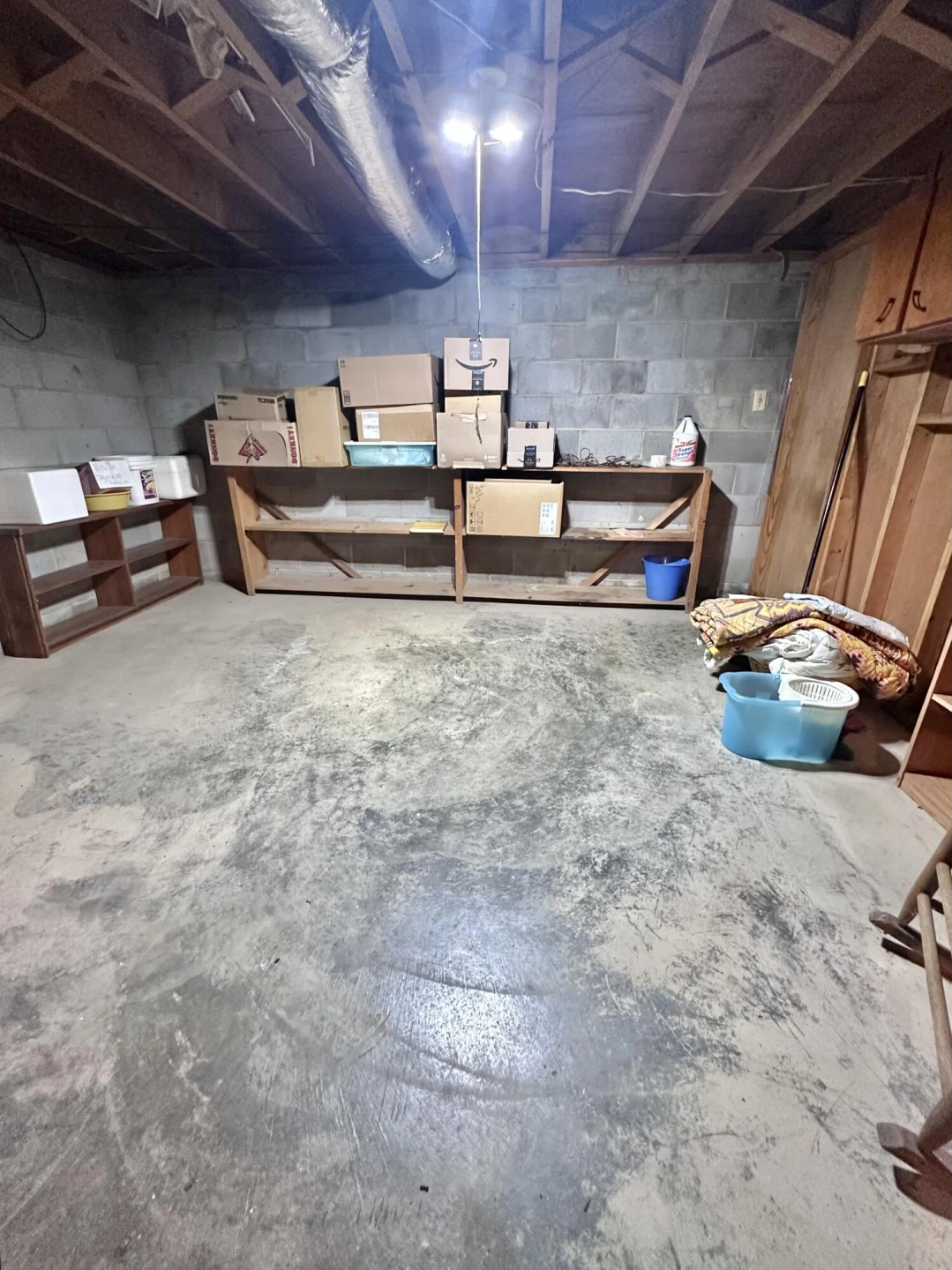 1905 Oakwood DR - Photo 36