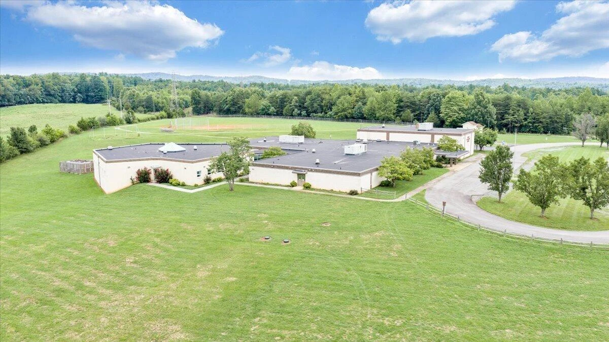200 Henry School RD - Photo 7