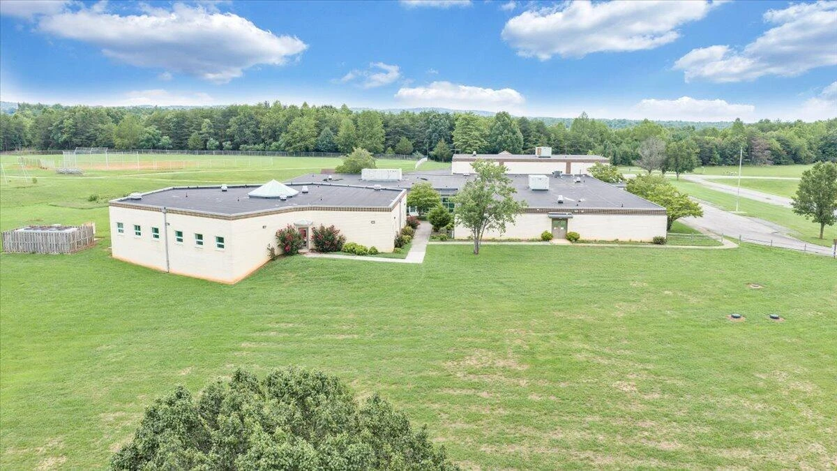 200 Henry School RD - Photo 11