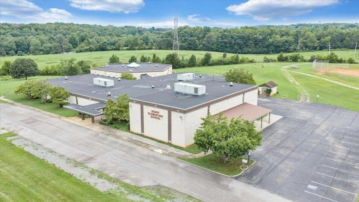 200 Henry School RD - Photo 12