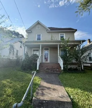 627 Albemarle AVE SE