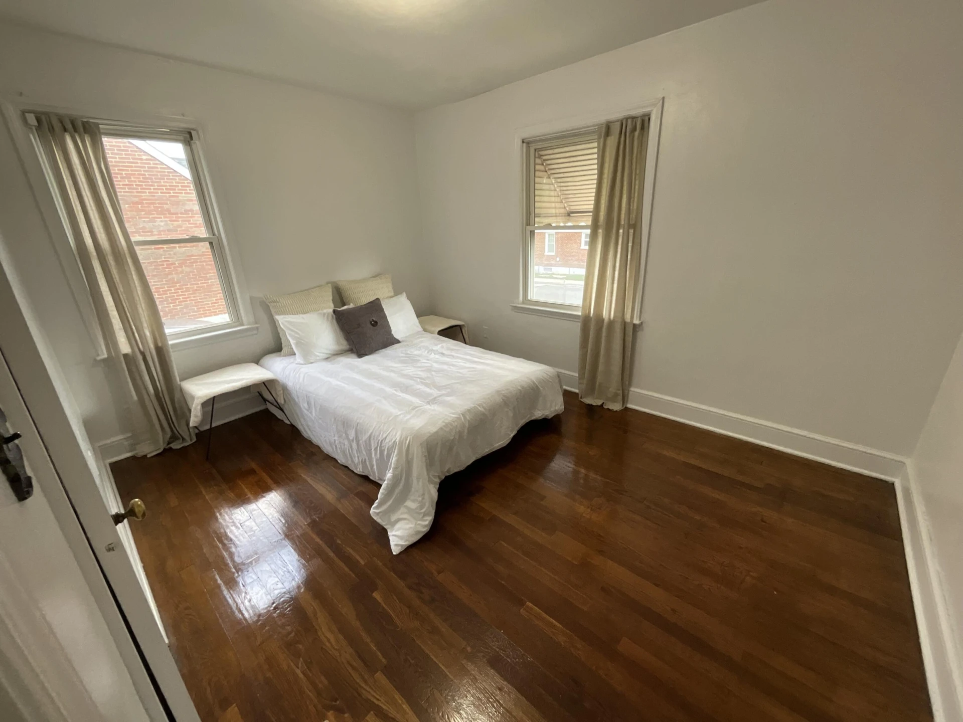 1251 Thomas AVE NW - Photo 16