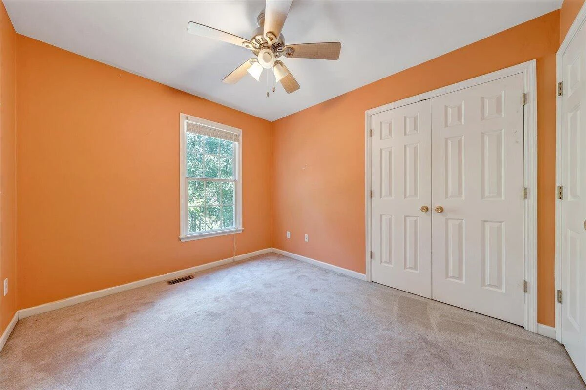 1033 Tipton AVE SE - Photo 18