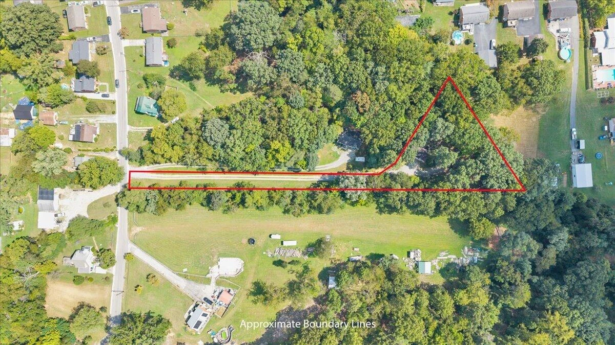 1033 Tipton AVE SE - Photo 32