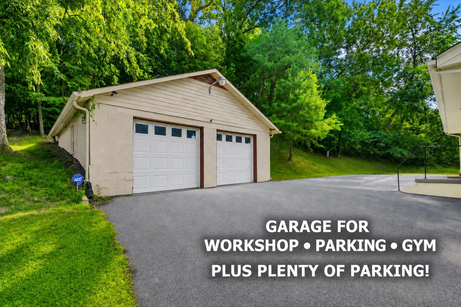 3326 Manassas DR - Photo 4