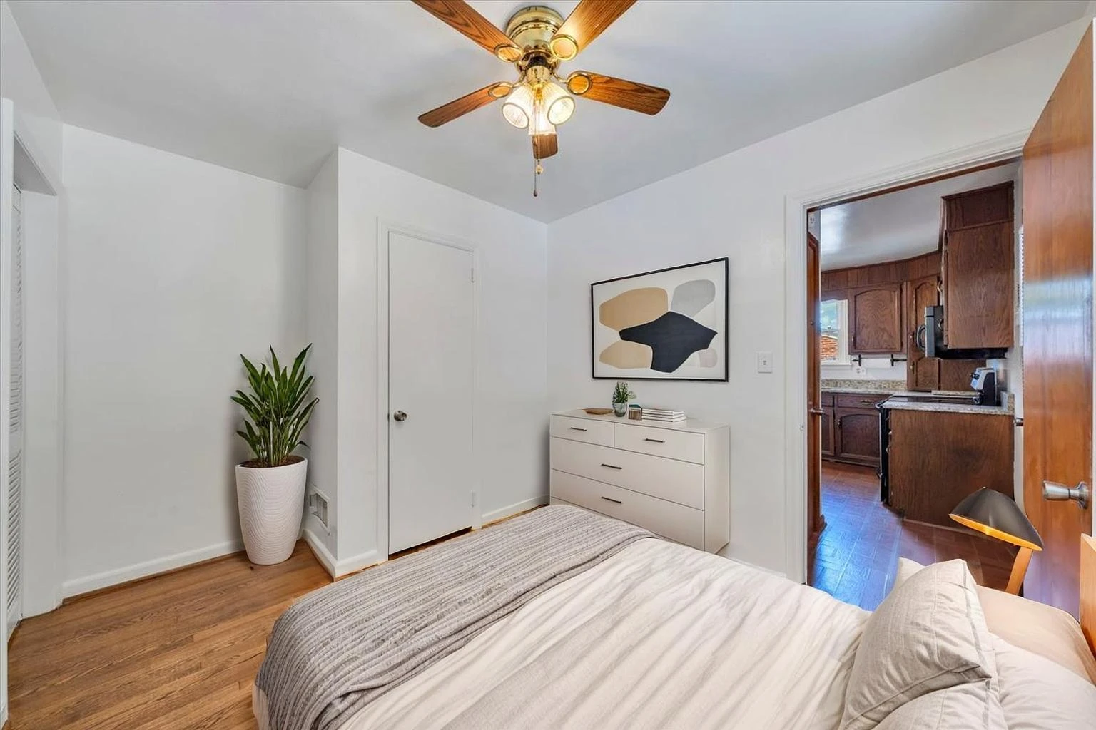 3326 Manassas DR - Photo 19