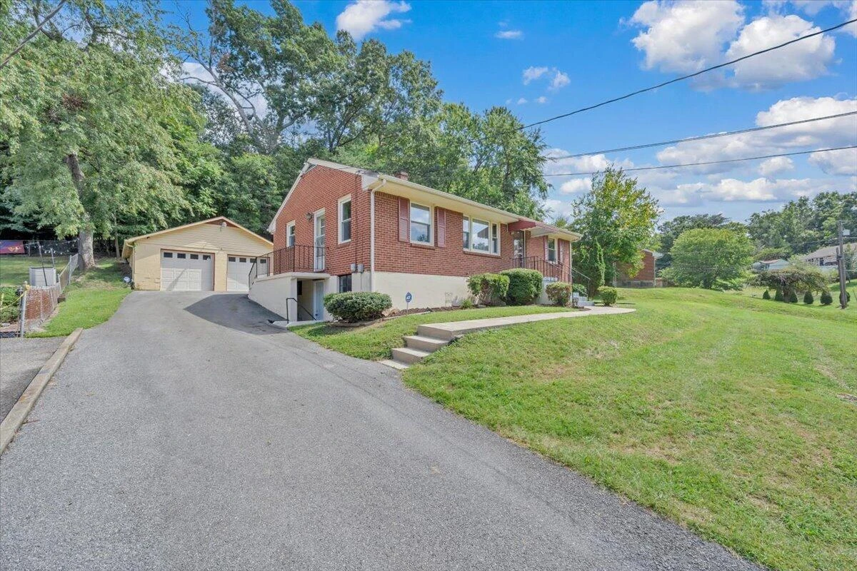 3326 Manassas DR - Photo 45