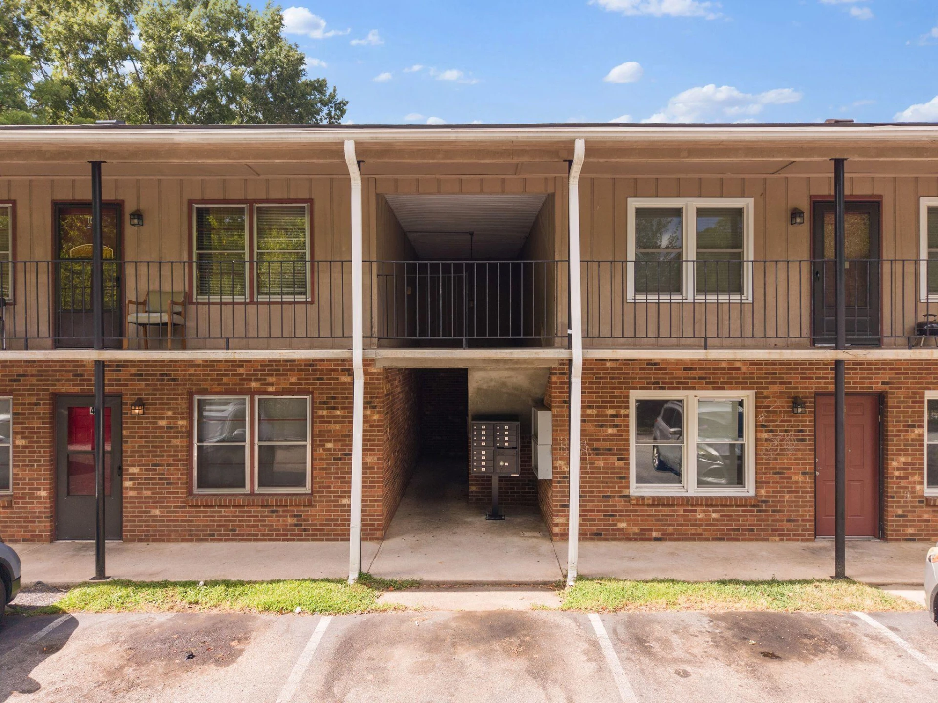 245 College Park DR - Photo 2