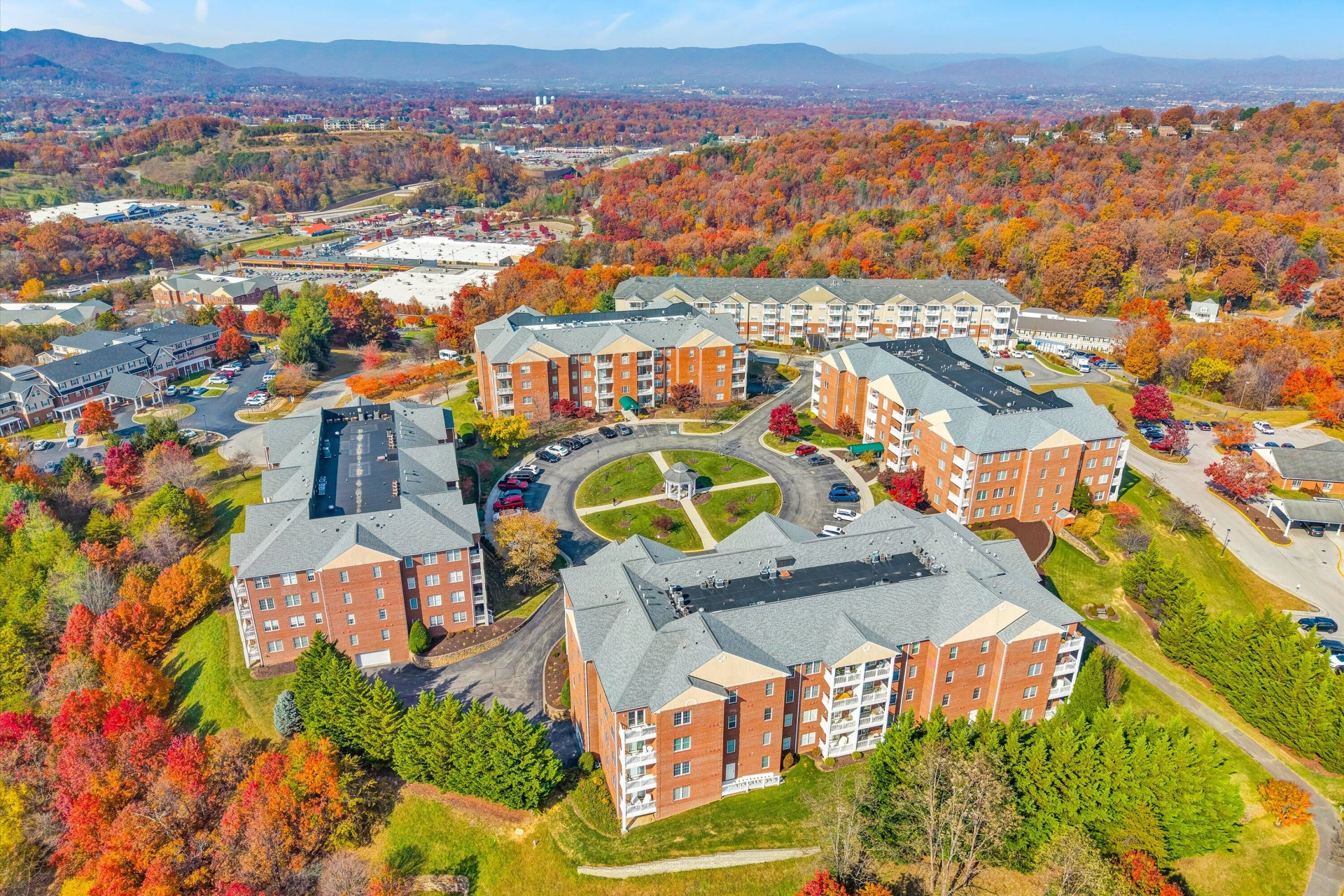 4444 Pheasant Ridge RD #APT 305 - Photo 6