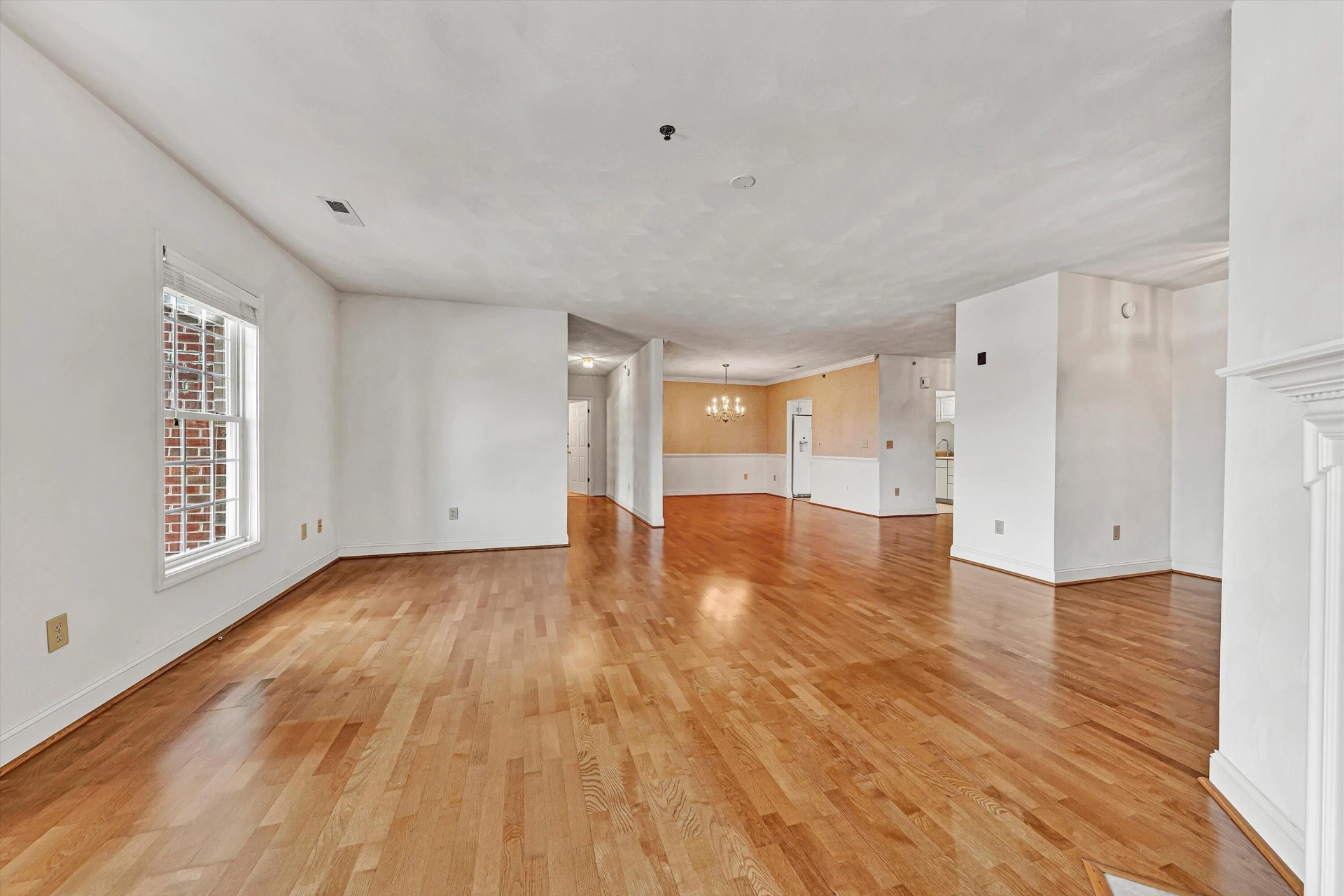 4444 Pheasant Ridge RD #APT 305 - Photo 15