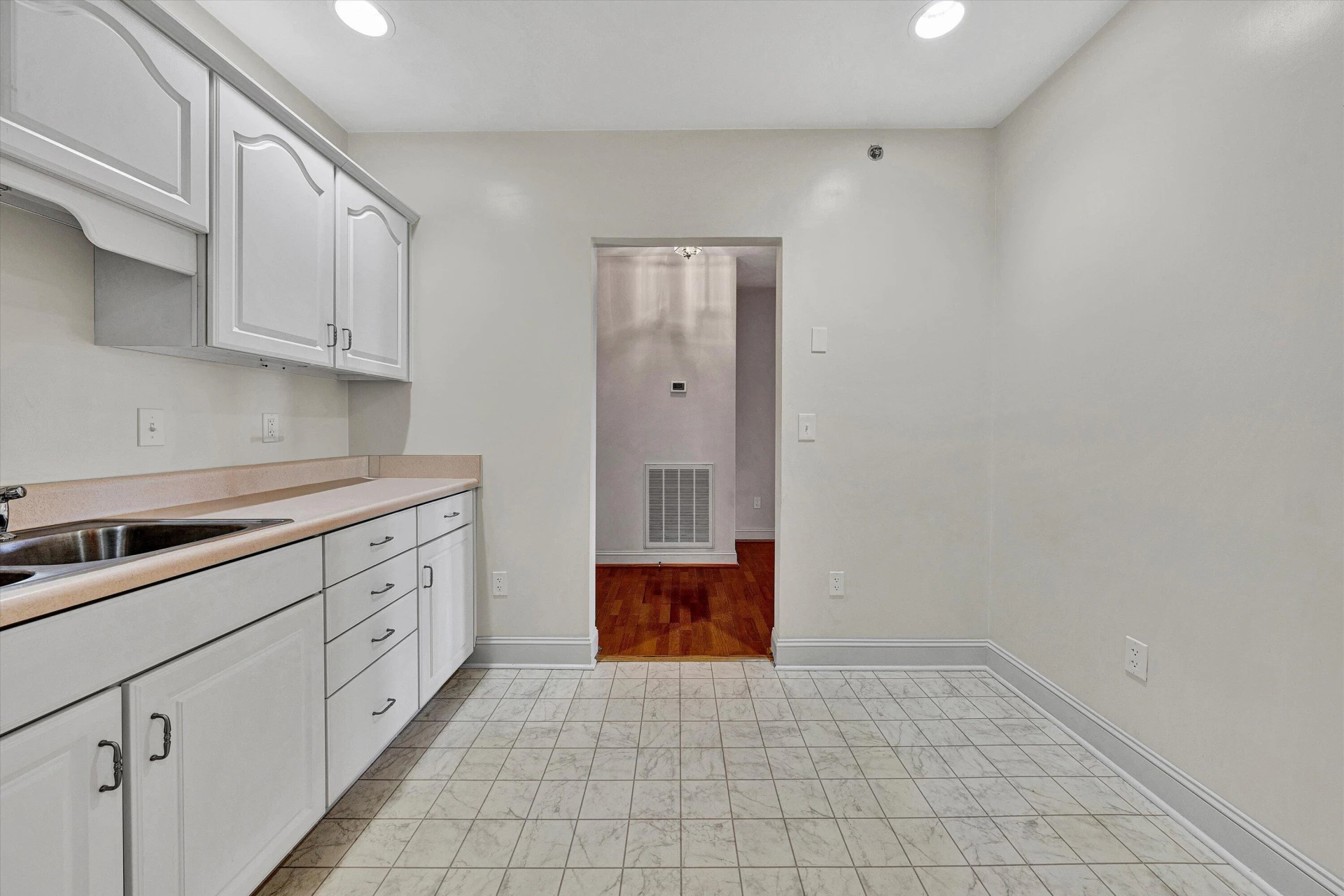 4444 Pheasant Ridge RD #APT 305 - Photo 20