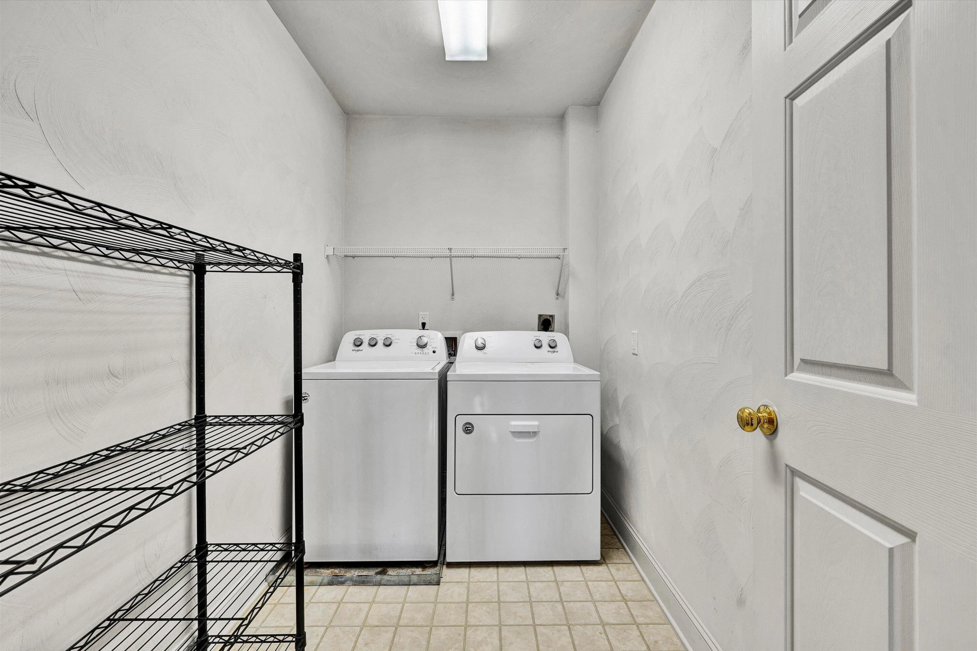 4444 Pheasant Ridge RD #APT 305 - Photo 22