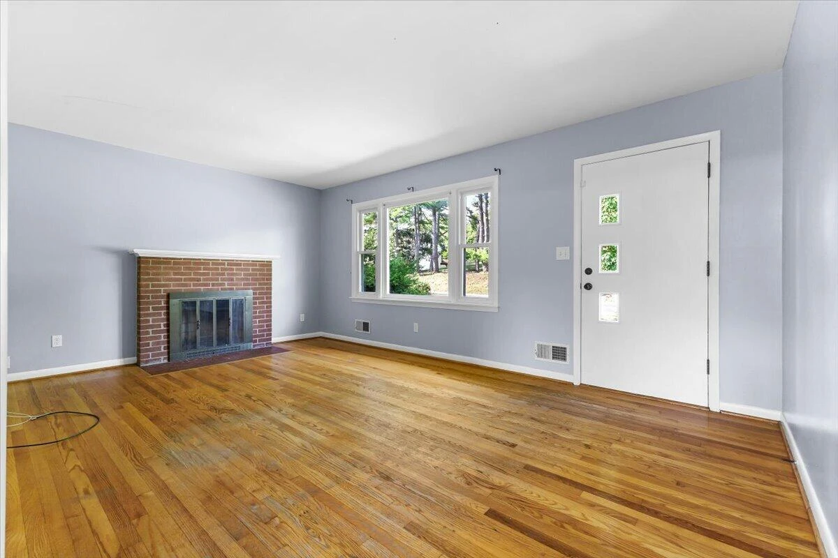 5514 Castle Rock RD - Photo 6