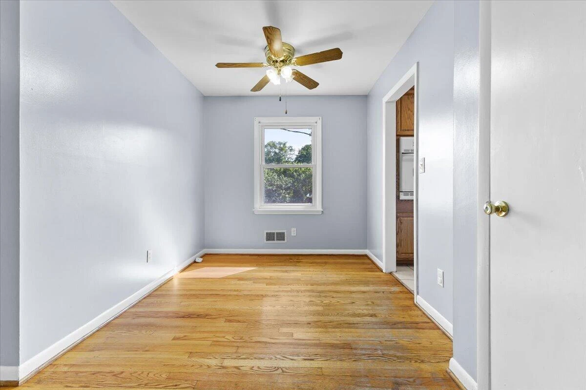 5514 Castle Rock RD - Photo 7