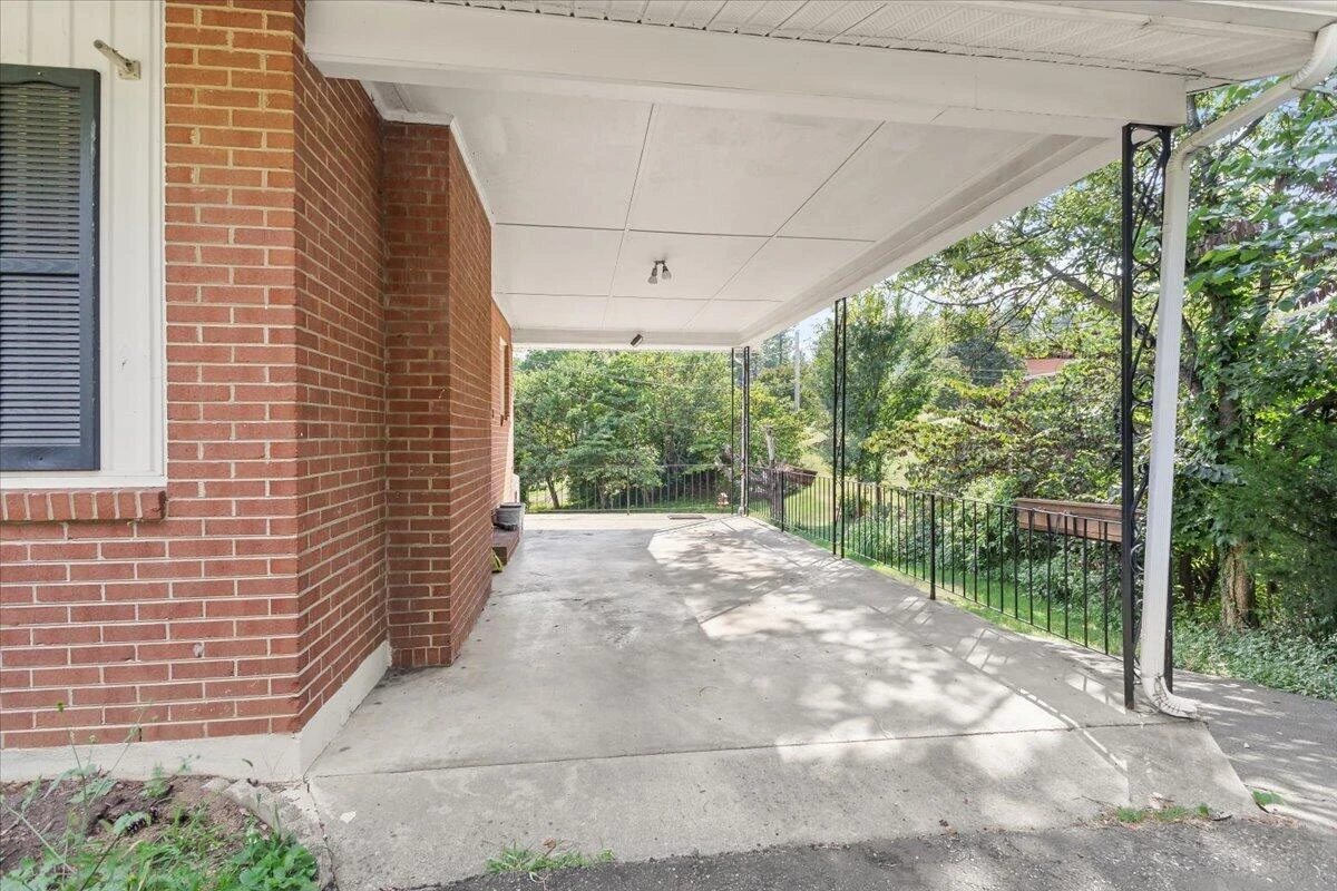 5514 Castle Rock RD - Photo 31