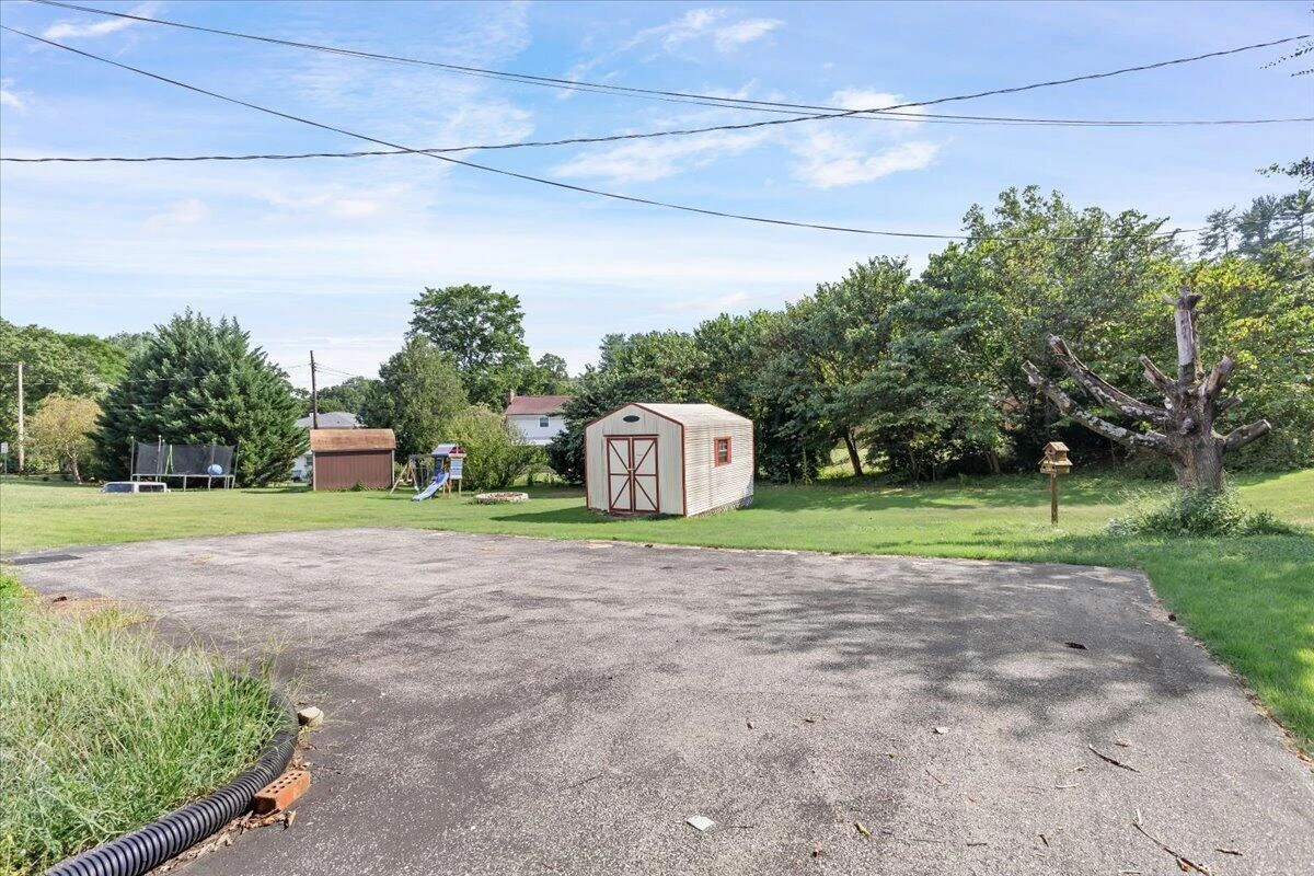 5514 Castle Rock RD - Photo 32