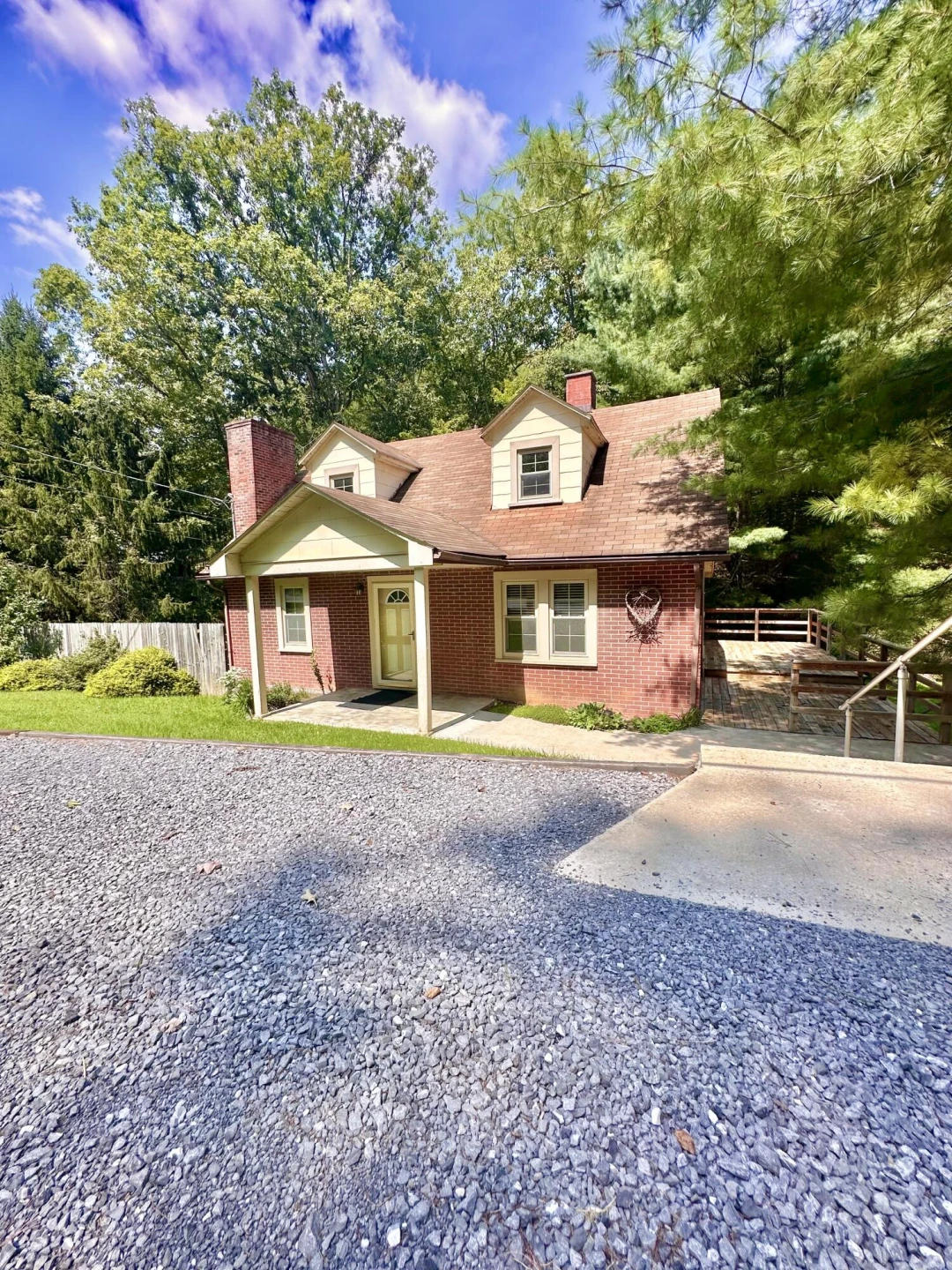 4201 McKinney Hollow RD - Photo 2
