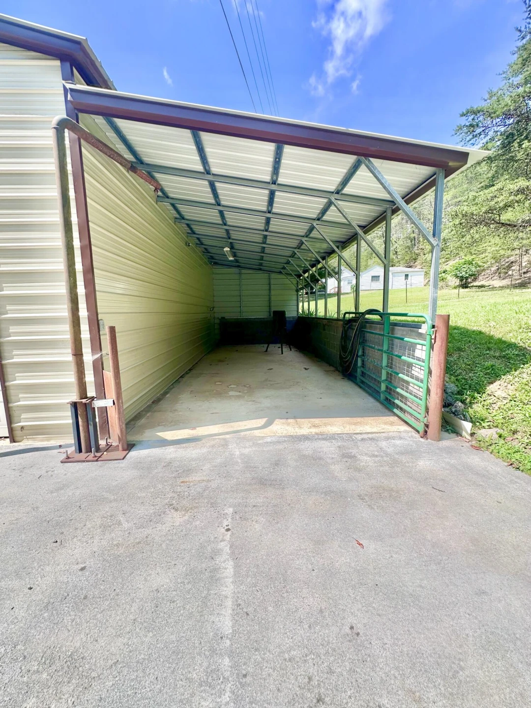 4201 McKinney Hollow RD - Photo 45