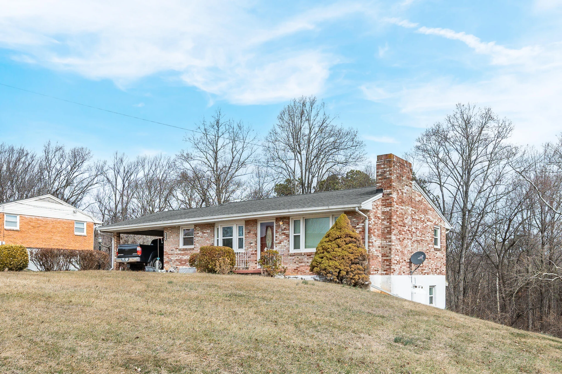 129 Greendale DR - Photo 3