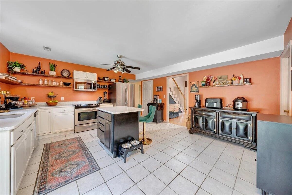 1313 Trevino DR NE - Photo 16