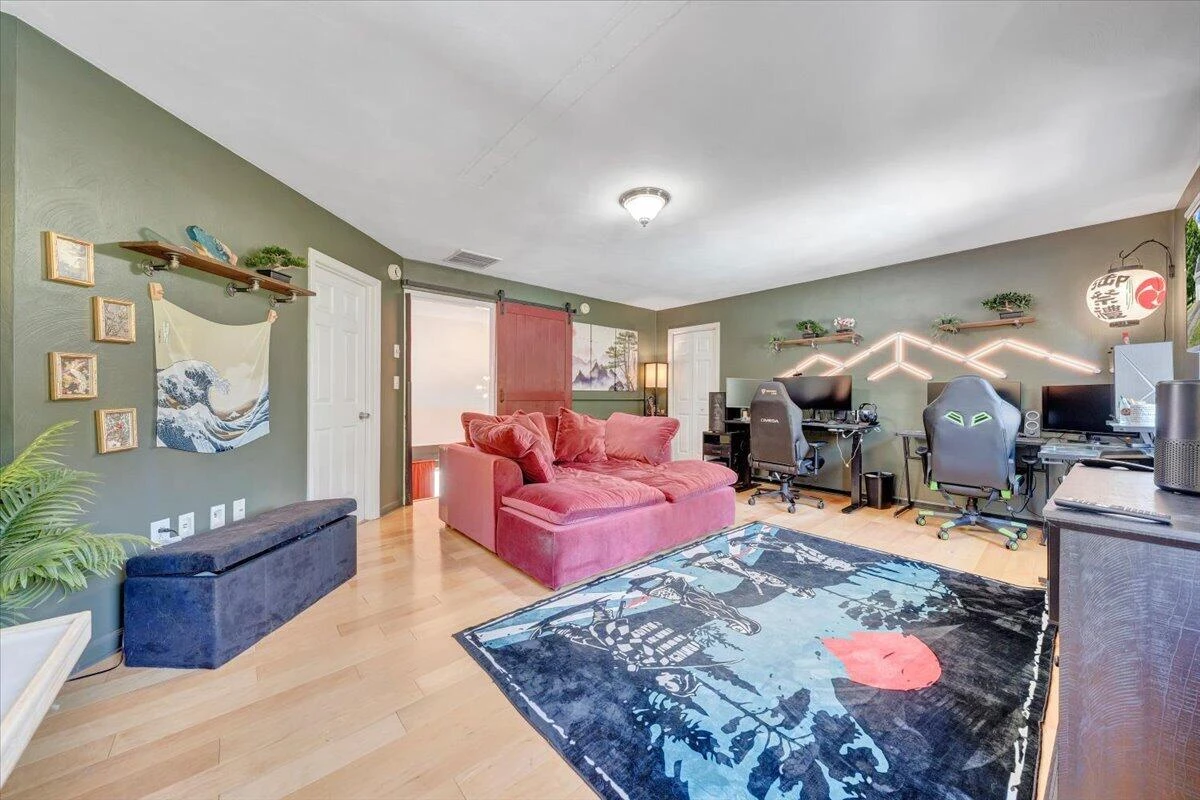 1313 Trevino DR NE - Photo 25