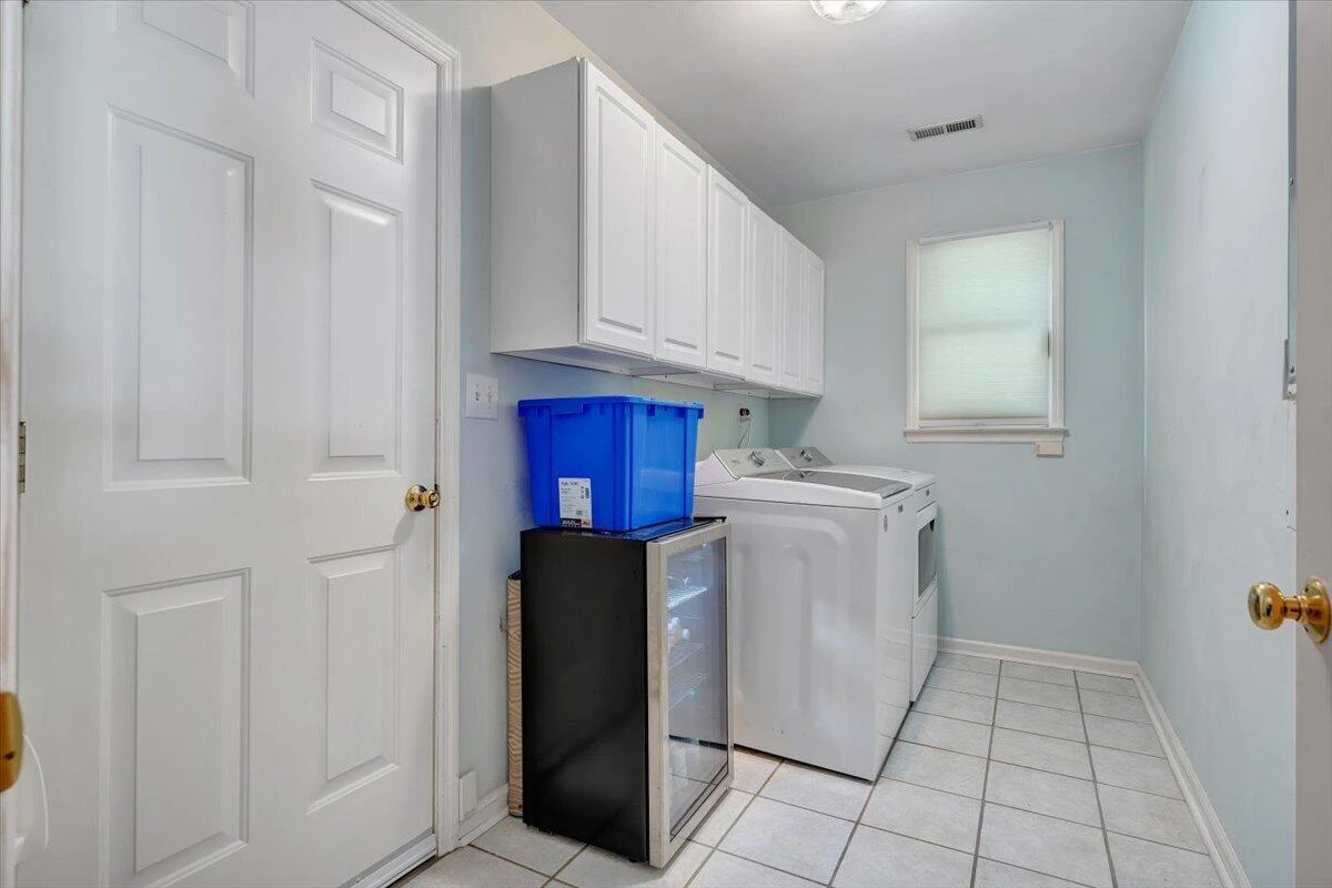 1313 Trevino DR NE - Photo 33