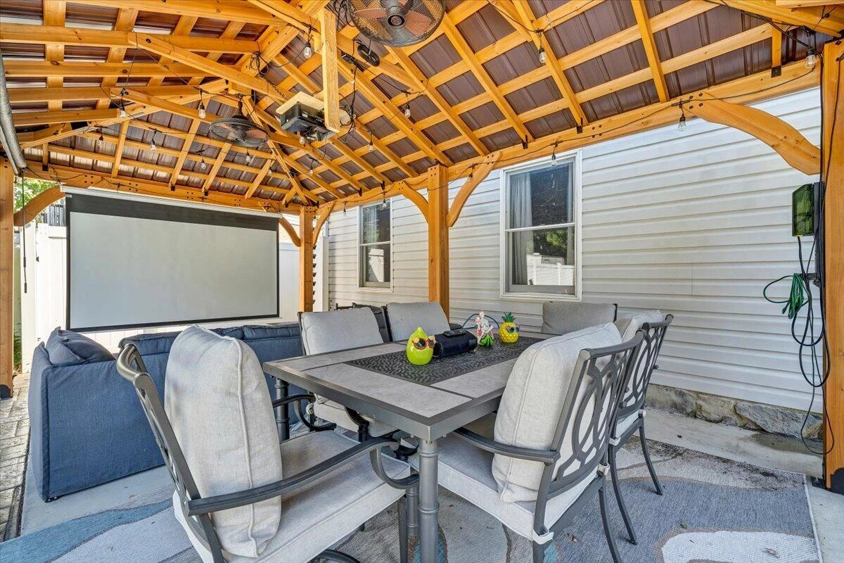 1313 Trevino DR NE - Photo 40