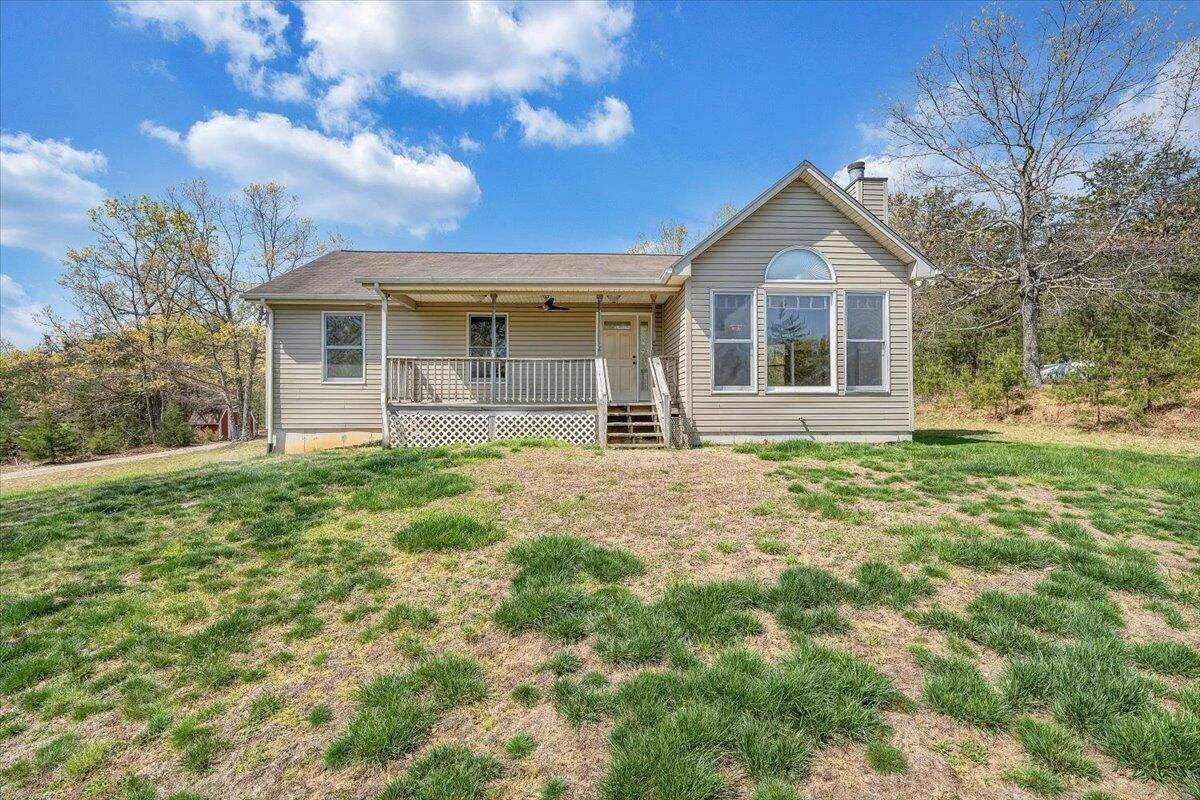 5580 Warring LN - Photo 3