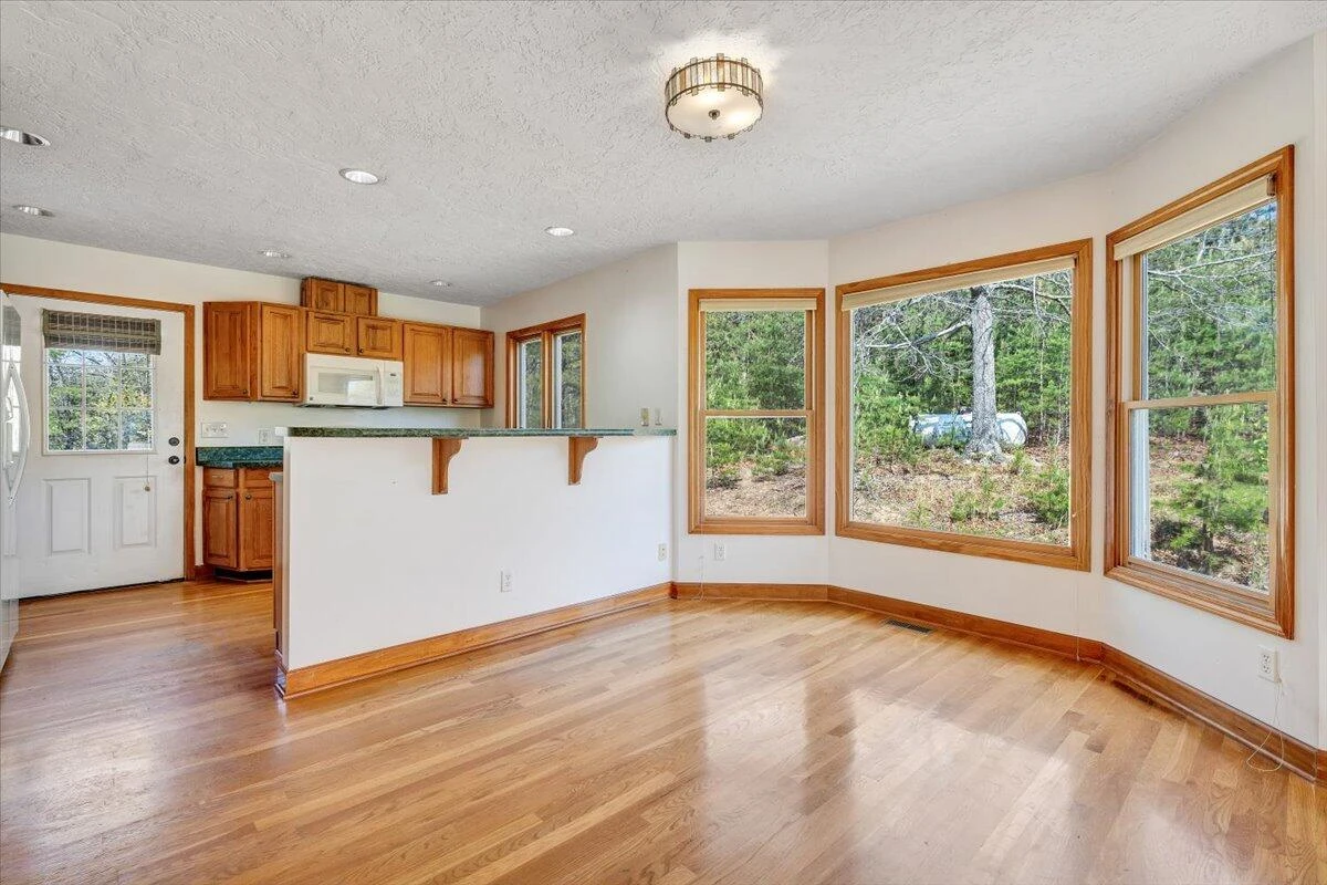 5580 Warring LN - Photo 15