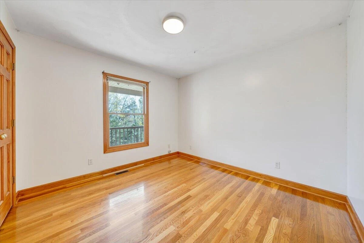 5580 Warring LN - Photo 22