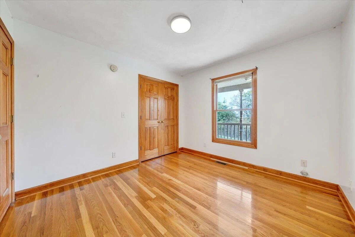 5580 Warring LN - Photo 23