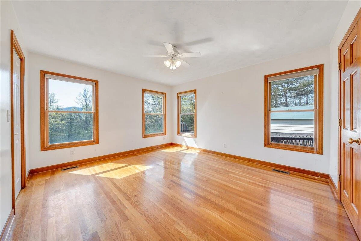 5580 Warring LN - Photo 24