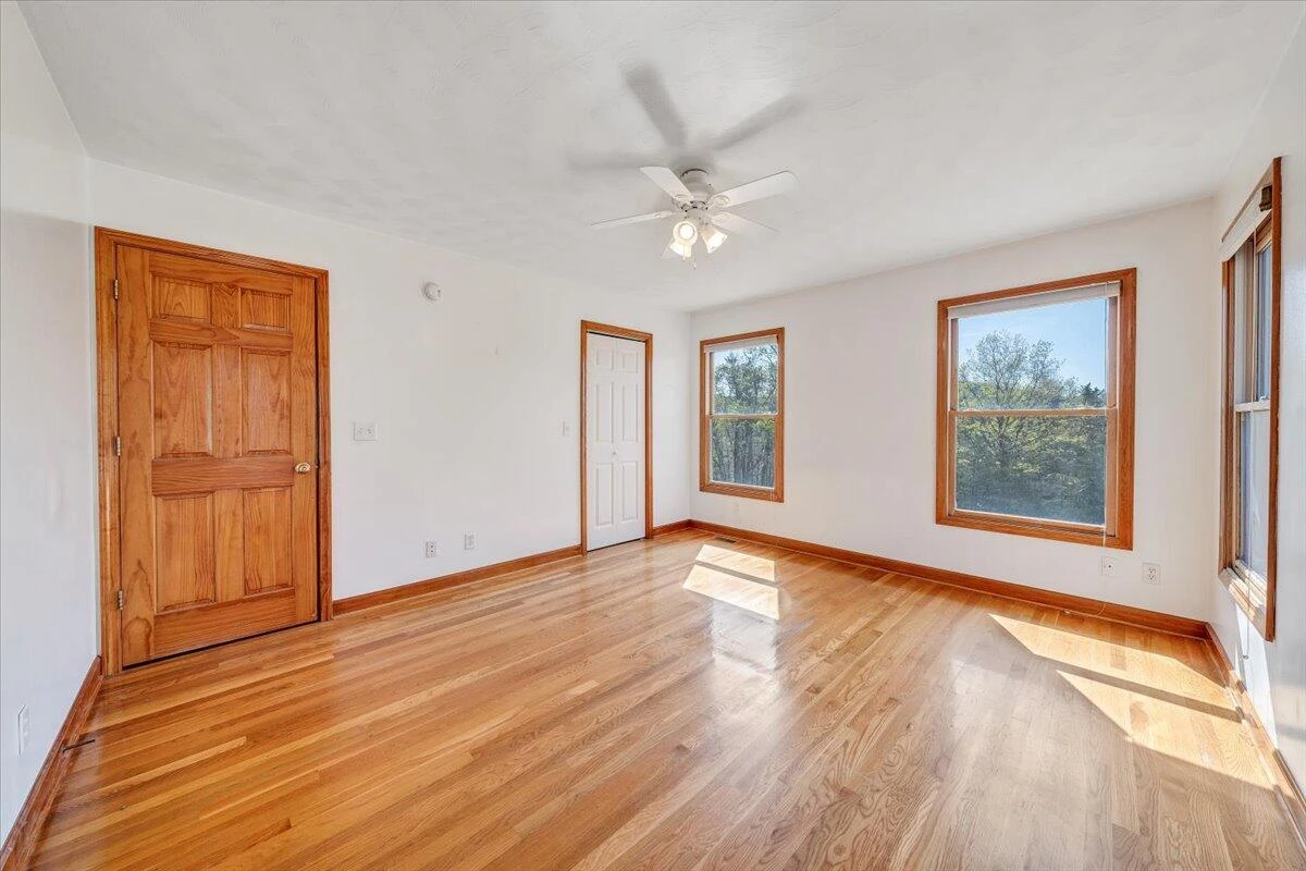 5580 Warring LN - Photo 25