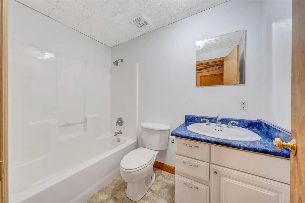 5580 Warring LN - Photo 39