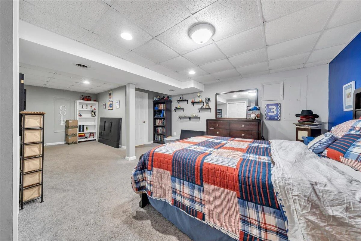 521 Ridgecrest LN - Photo 34